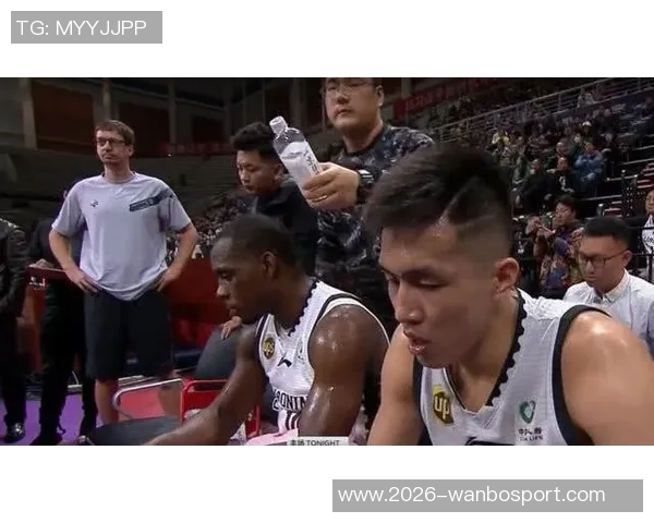 皮克特生涯之夜闪耀全场20中11三分球7记狂砍29分5板7助