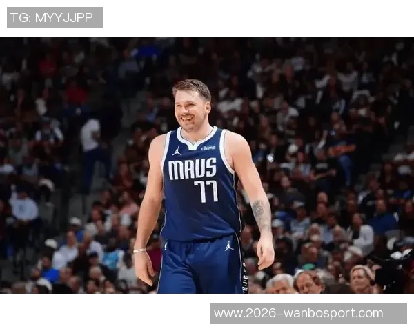 戈贝尔盛赞华子具备最佳防守阵容潜力能胜任各个位置的防守任务